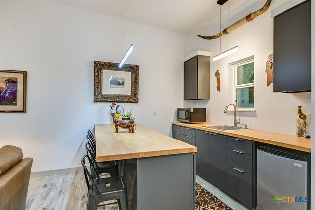 4301 Lone Man Mountain Road, Wimberley, TX 78676