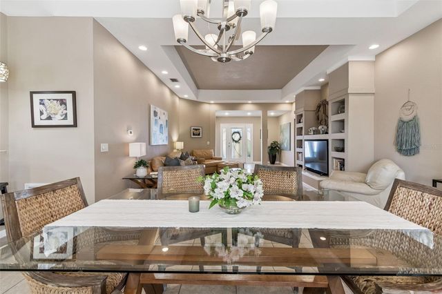 618 WHITFIELD AVENUE, Sarasota, FL 34243