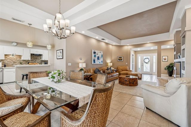 618 WHITFIELD AVENUE, Sarasota, FL 34243