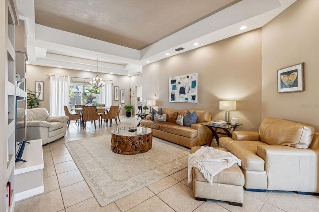 618 WHITFIELD AVENUE, Sarasota, FL 34243