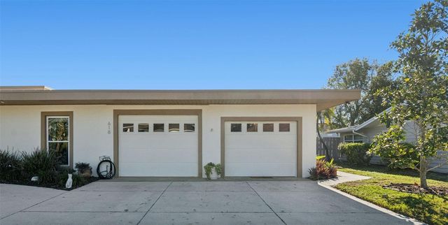618 WHITFIELD AVENUE, Sarasota, FL 34243