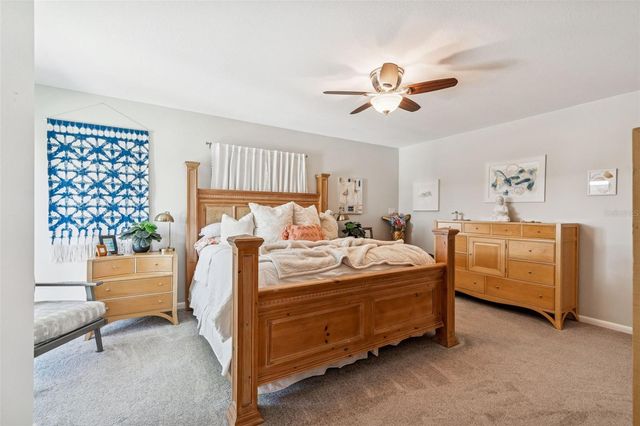 618 WHITFIELD AVENUE, Sarasota, FL 34243