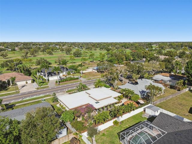 618 WHITFIELD AVENUE, Sarasota, FL 34243