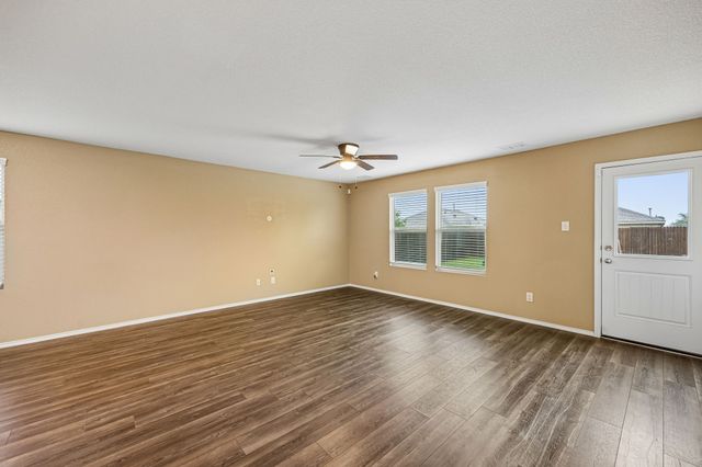 1605 Fields View Drive, Anna, TX 75409