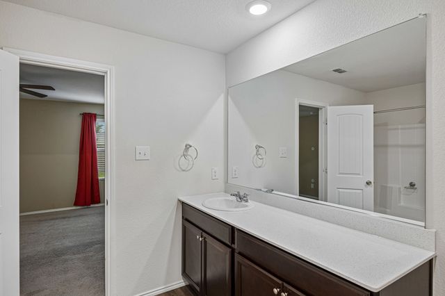 1605 Fields View Drive, Anna, TX 75409