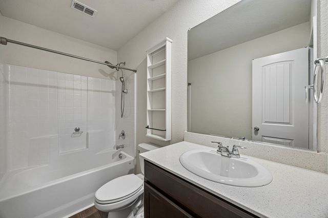 1605 Fields View Drive, Anna, TX 75409