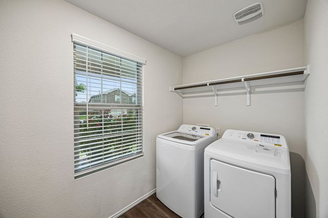 1605 Fields View Drive, Anna, TX 75409