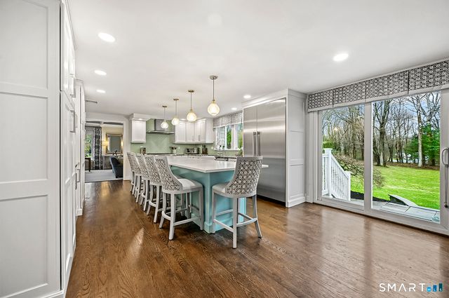 320 Warner Hill Road, Fairfield, CT 06890