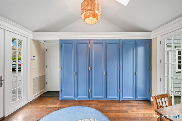 320 Warner Hill Road, Fairfield, CT 06890