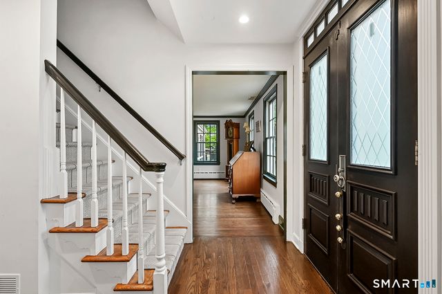 320 Warner Hill Road, Fairfield, CT 06890