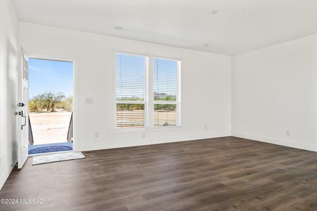 12486 W Picture Rocks Road, Tucson, AZ 85743