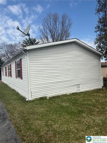 3616 Lil Wolf Circle, South Whitehall Twp, PA 18069