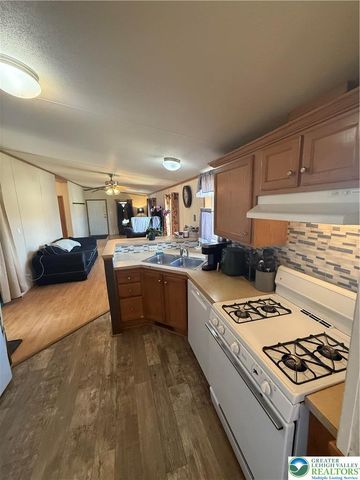 3616 Lil Wolf Circle, South Whitehall Twp, PA 18069