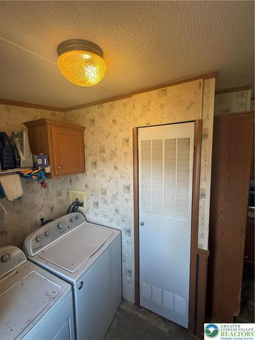 3616 Lil Wolf Circle, South Whitehall Twp, PA 18069