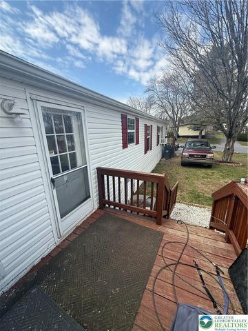 3616 Lil Wolf Circle, South Whitehall Twp, PA 18069