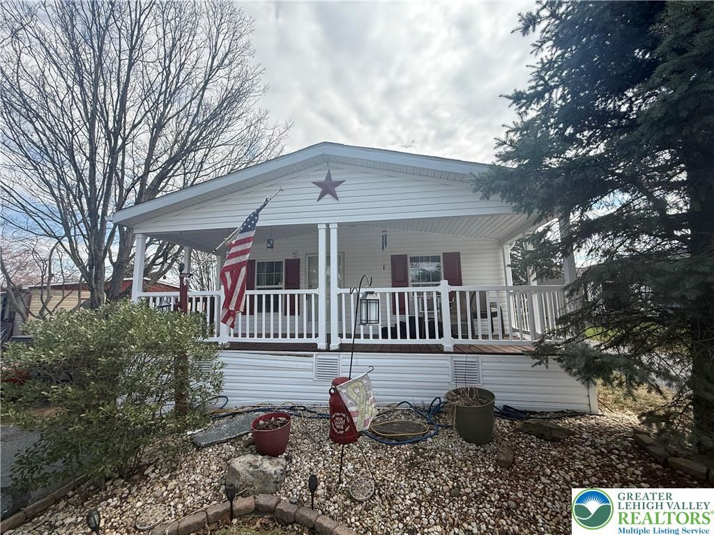 3616 Lil Wolf Circle, South Whitehall Twp, PA 18069