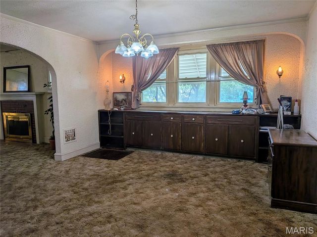 15 Hereford Avenue, St Louis, MO 63135