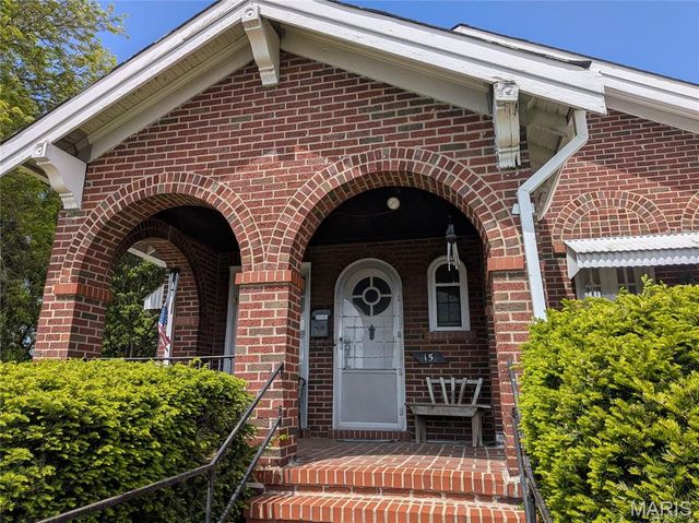 15 Hereford Avenue, St Louis, MO 63135