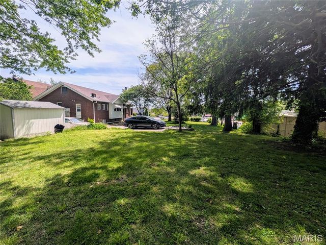 15 Hereford Avenue, St Louis, MO 63135