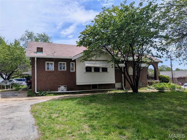 15 Hereford Avenue, St Louis, MO 63135