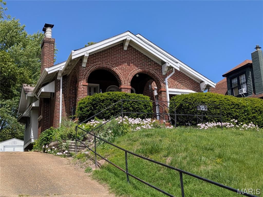 15 Hereford Avenue, St Louis, MO 63135