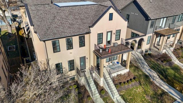 1068 Bryden Road, I, Columbus, OH 43205