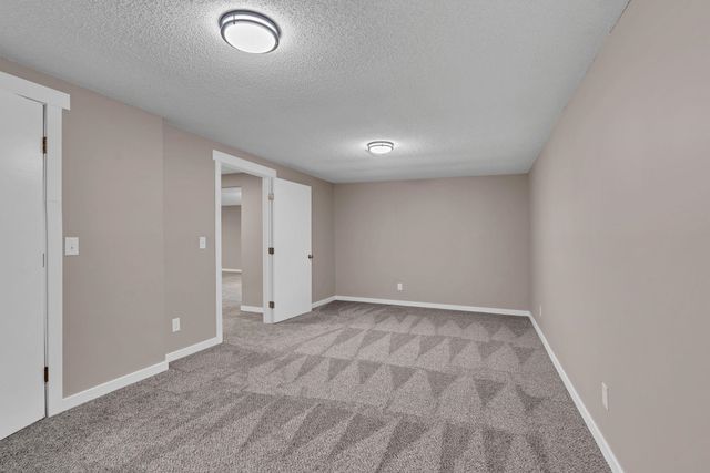 2613 N Beacon Hill Ct, Wichita, KS 67220