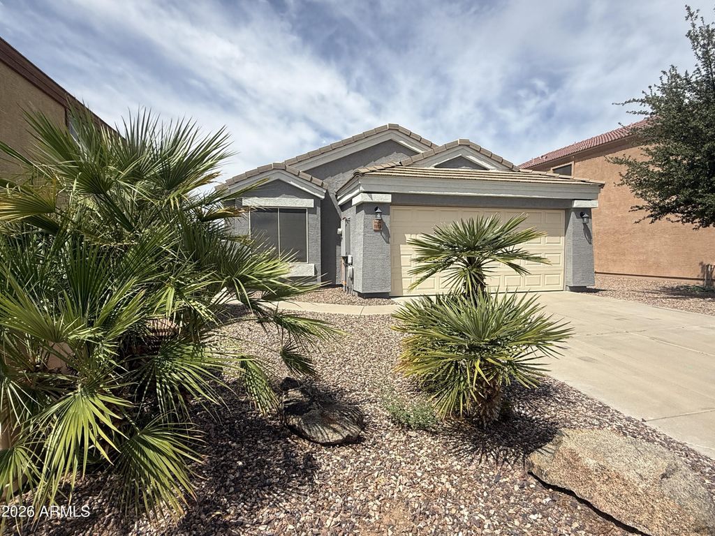 18836 N TOLEDO Avenue, Maricopa, AZ 85138 — exterior