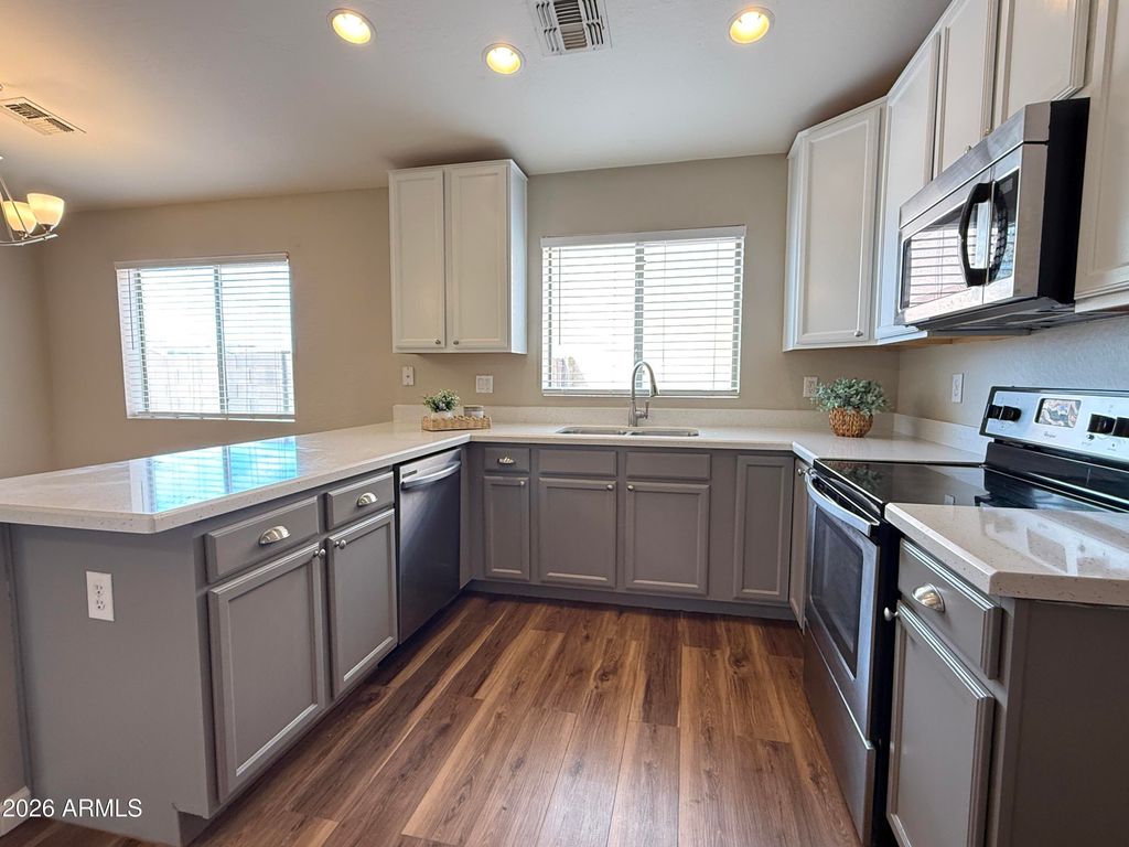 18836 N TOLEDO Avenue, Maricopa, AZ 85138 — photo 4