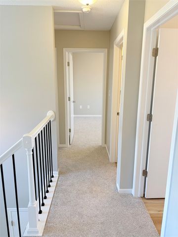 4458 Ashley Park Drive, West Des Moines, IA 50265