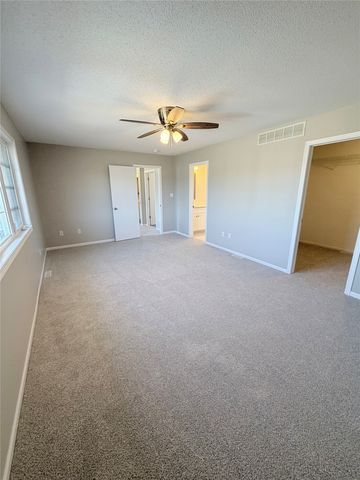 4458 Ashley Park Drive, West Des Moines, IA 50265