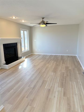 4458 Ashley Park Drive, West Des Moines, IA 50265