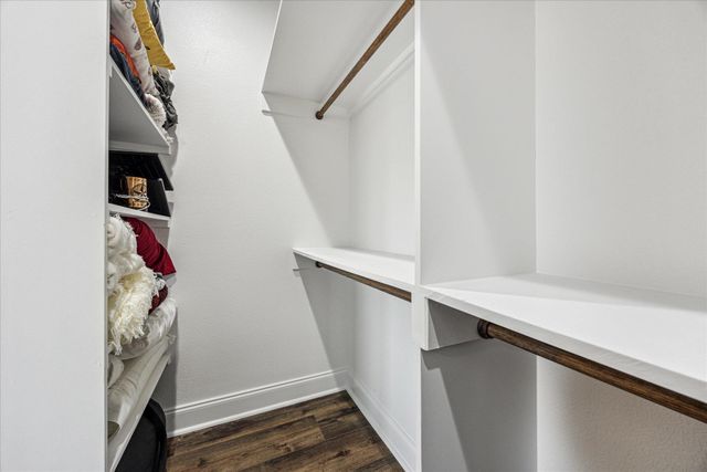 702 Poe CIR, Pflugerville, TX 78660