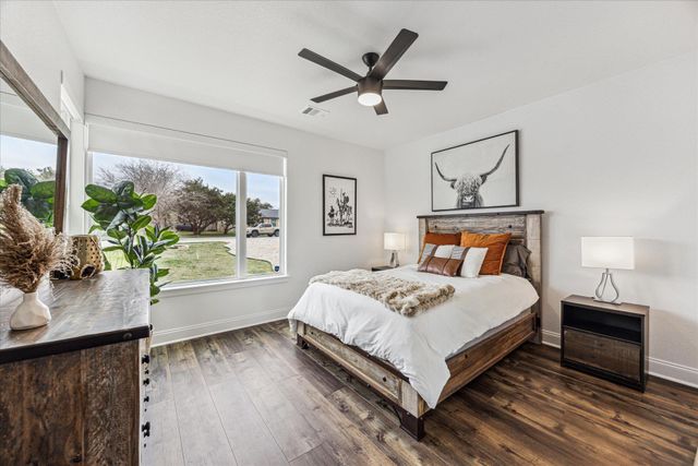 702 Poe CIR, Pflugerville, TX 78660