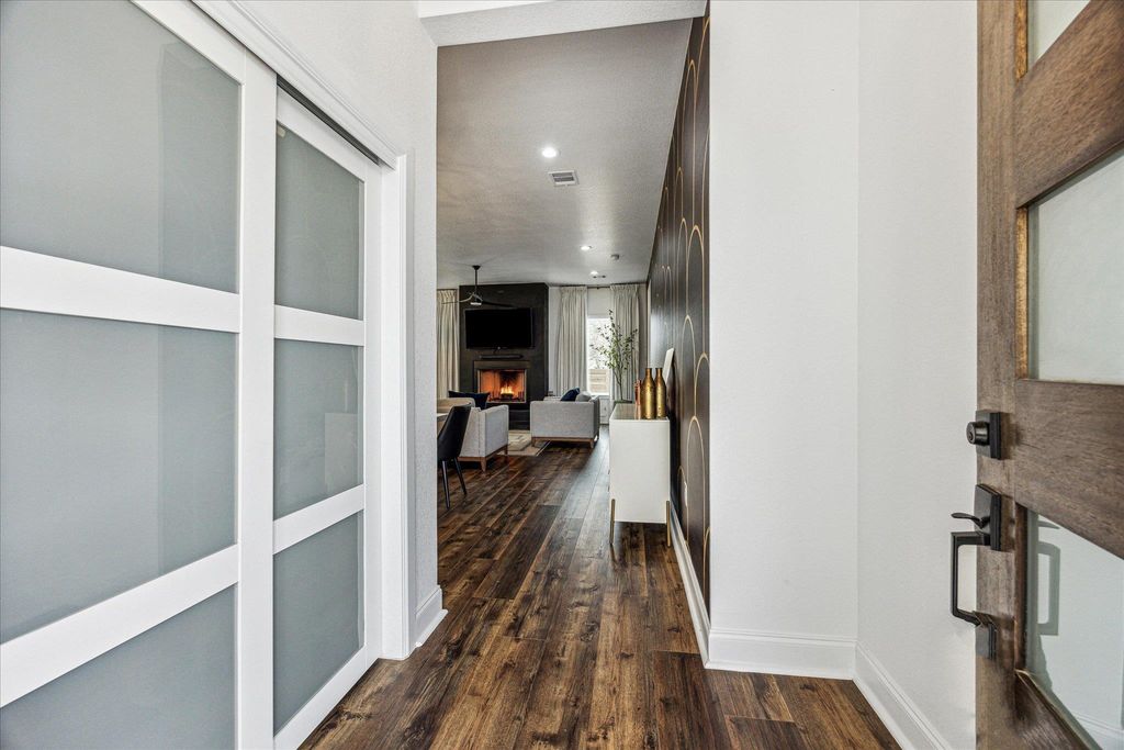 702 Poe CIR, Pflugerville, TX 78660