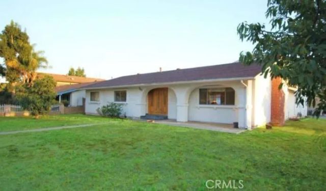 2302 8th, La Verne, CA 91750