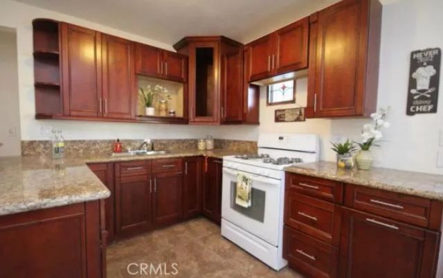 2302 8th, La Verne, CA 91750