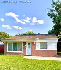 13231 ALBANY Street, Oak Park, MI 48237
