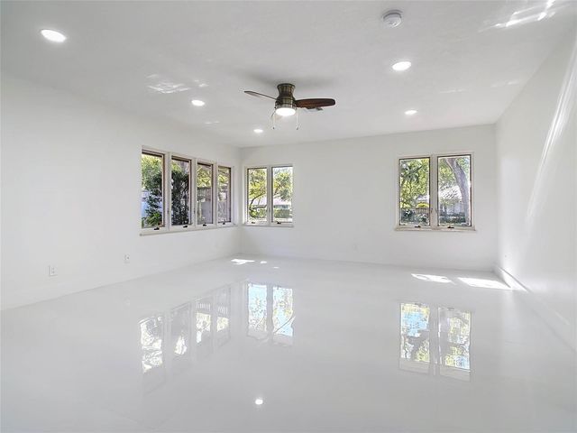 1200 Poitras Drive, Vero Beach, FL 32963