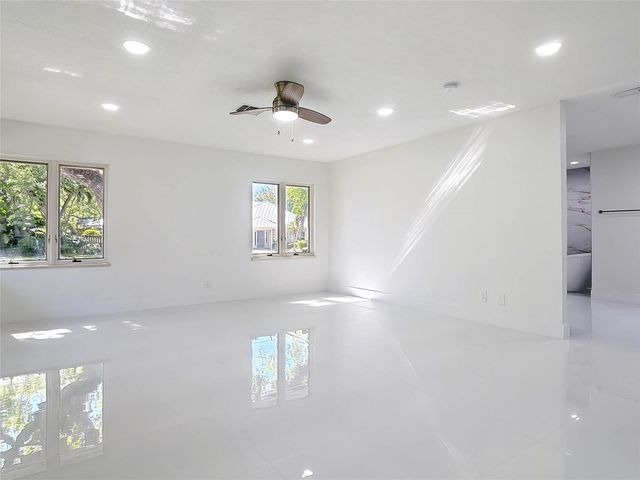 1200 Poitras Drive, Vero Beach, FL 32963