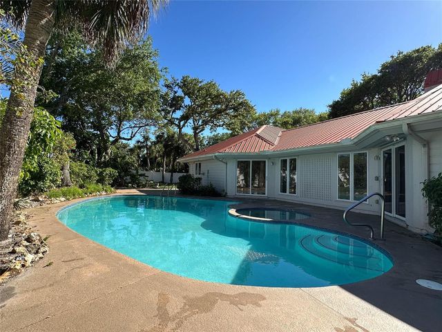 1200 Poitras Drive, Vero Beach, FL 32963