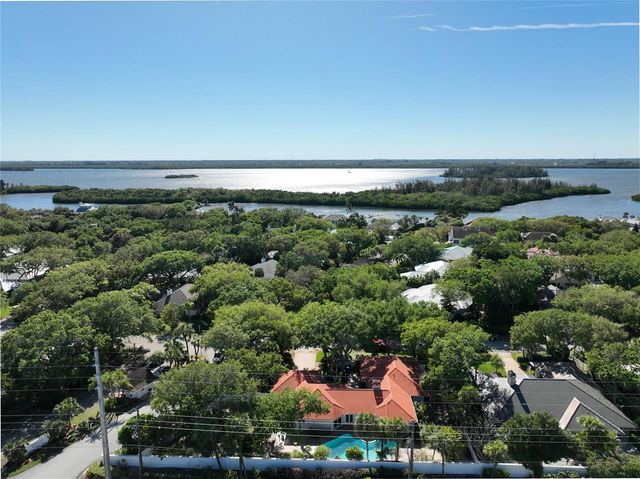 1200 Poitras Drive, Vero Beach, FL 32963
