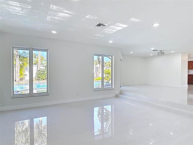 1200 Poitras Drive, Vero Beach, FL 32963
