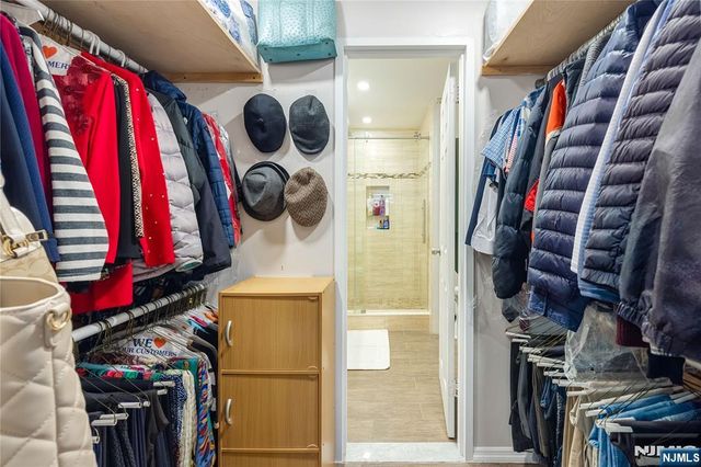 555 North Avenue 6N, Fort Lee, NJ 07024