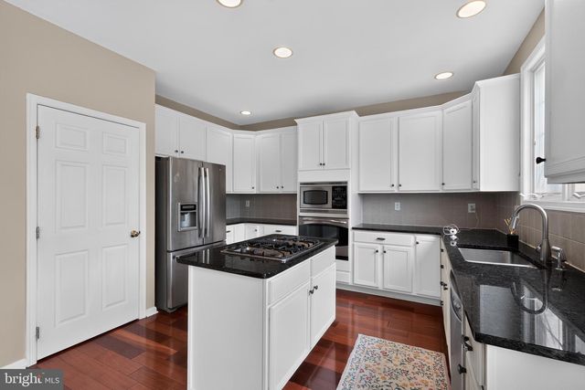 1203 DENTON DR, Chester Springs, PA 19425