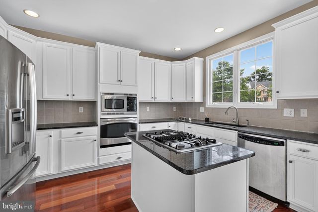 1203 DENTON DR, Chester Springs, PA 19425