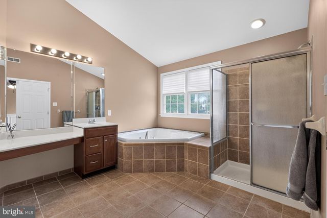 1203 DENTON DR, Chester Springs, PA 19425