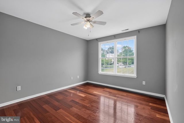 1203 DENTON DR, Chester Springs, PA 19425