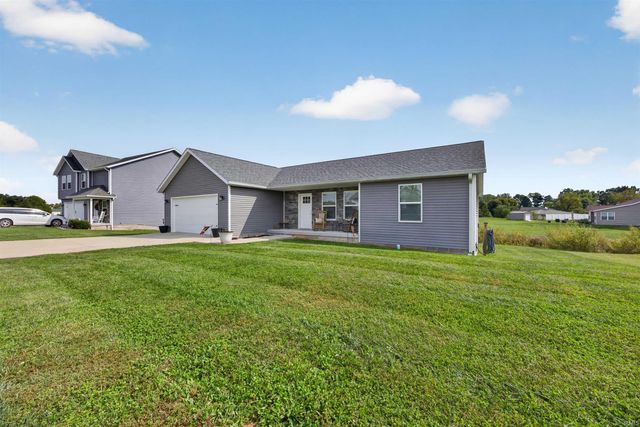 686 E Jessica Street, Ellettsville, IN 47429
