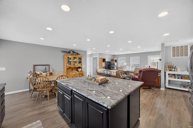 686 E Jessica Street, Ellettsville, IN 47429